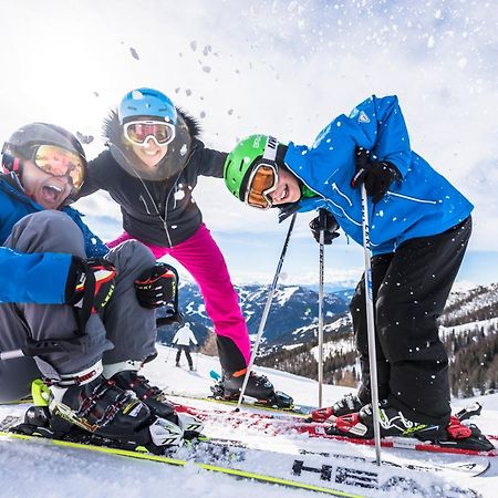Hotel Trattlerhof Bad Kleinkirchheim Esterno foto