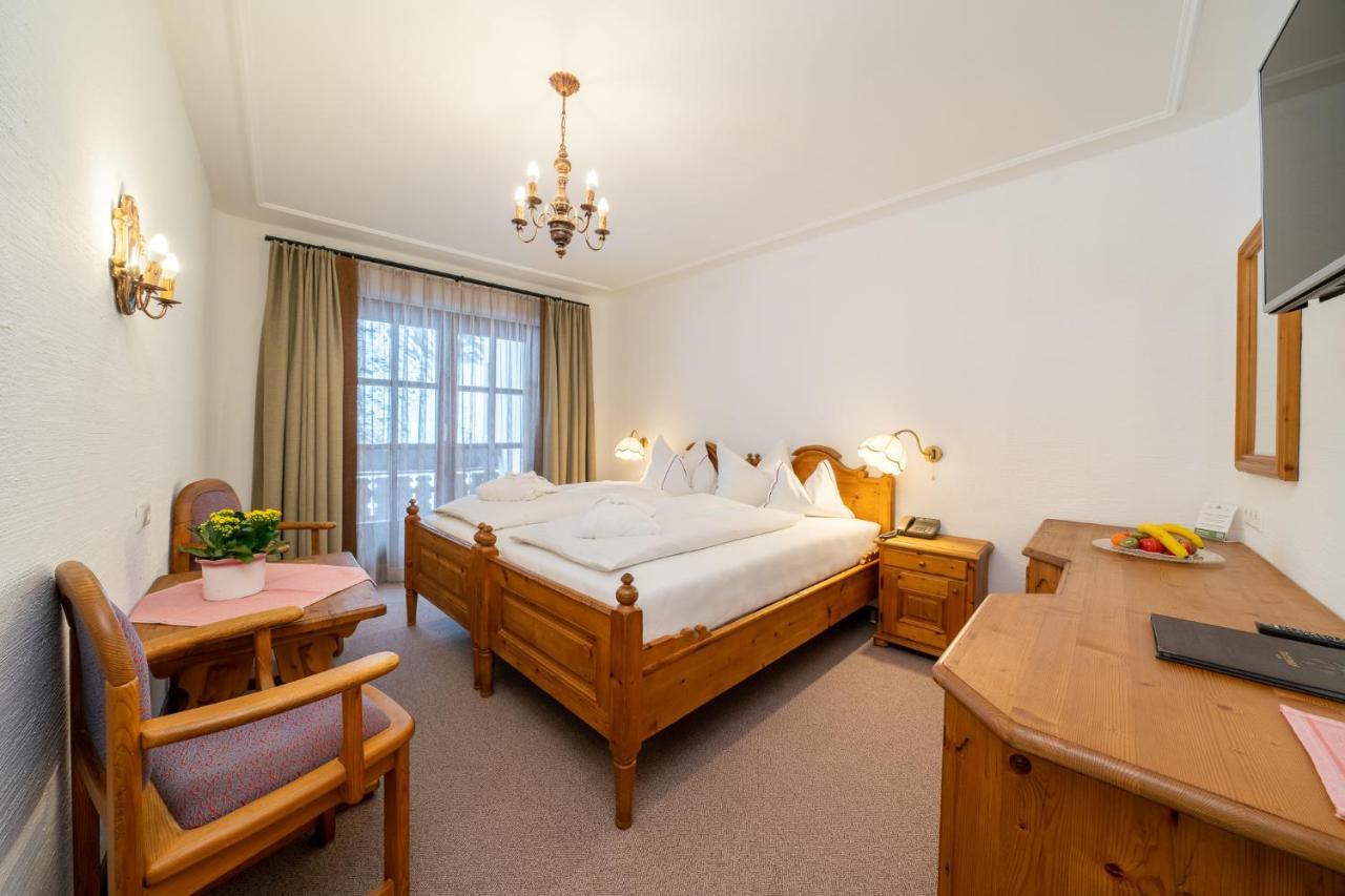 Hotel Trattlerhof Bad Kleinkirchheim Esterno foto