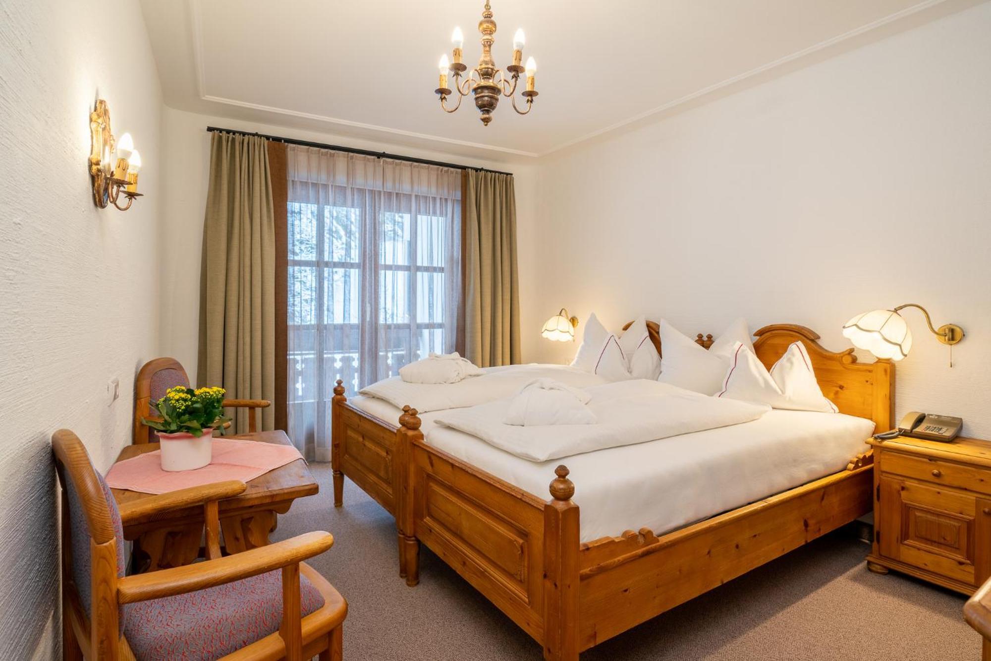 Hotel Trattlerhof Bad Kleinkirchheim Esterno foto
