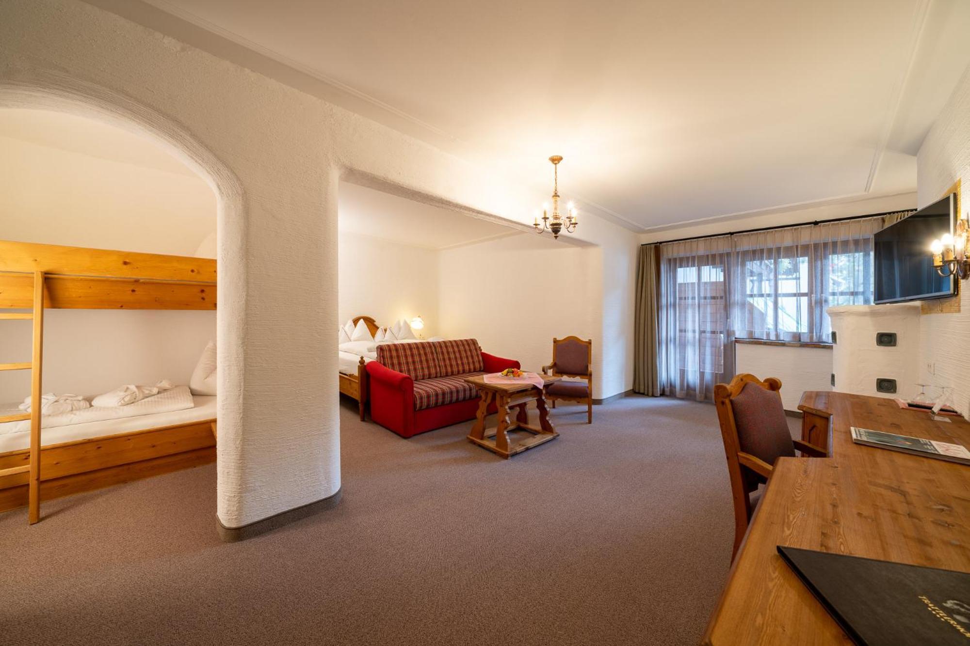 Hotel Trattlerhof Bad Kleinkirchheim Esterno foto